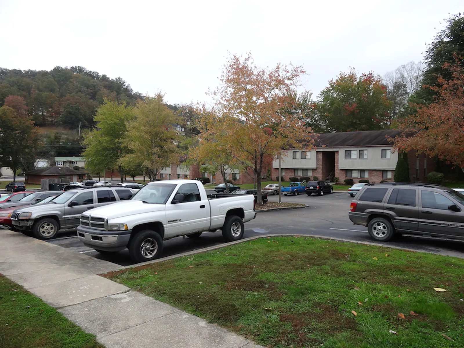 Raintree Apartments in Manchester, KY